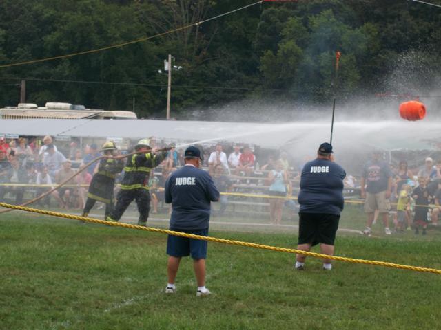 Chief Beyrer And Lt Gravius Competing 